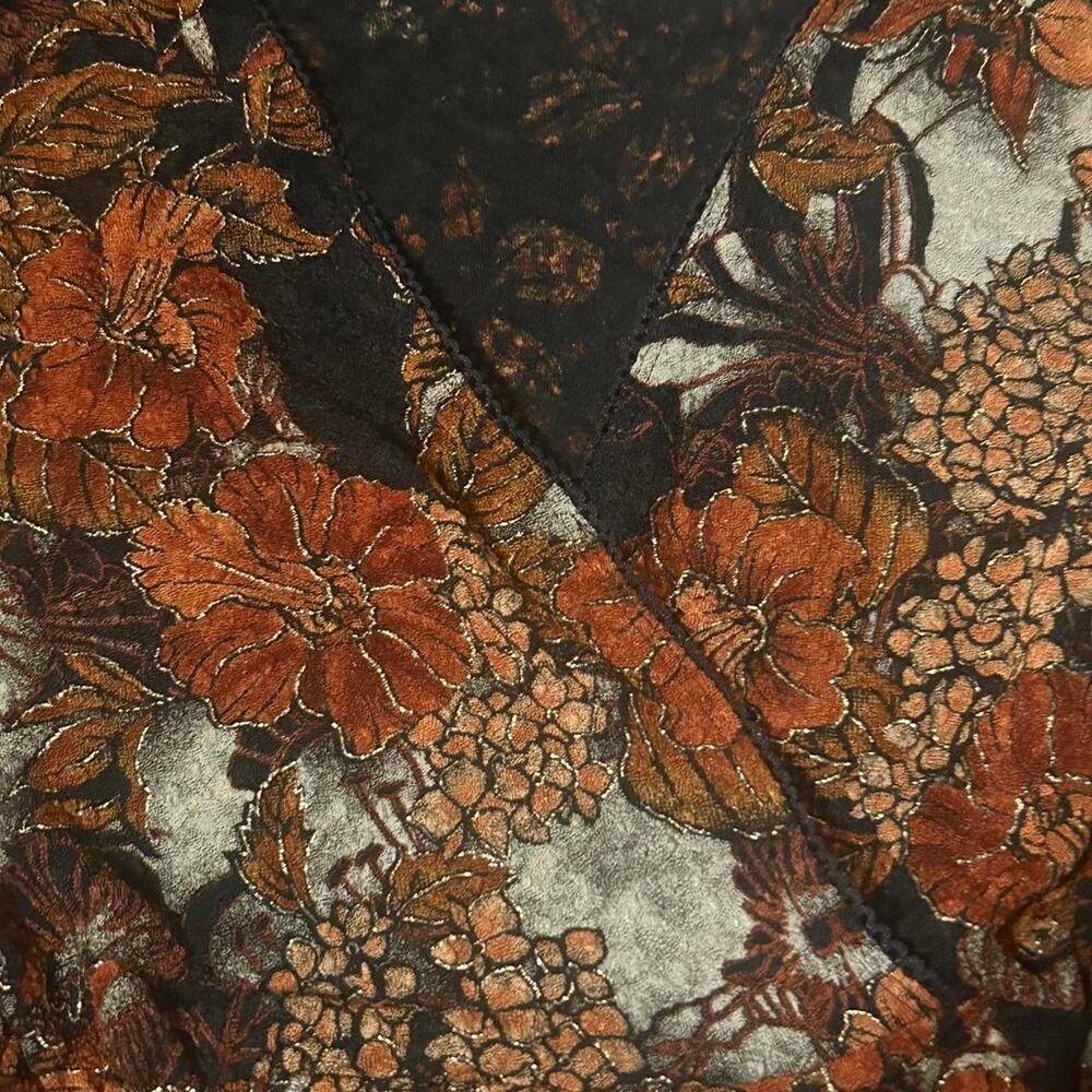 Brown orange floral whimsigoth blouse - Picture 4 of 4